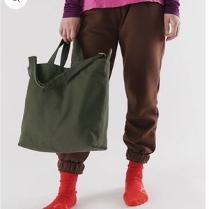 BNWT Baggu Horizontal Duck Bag